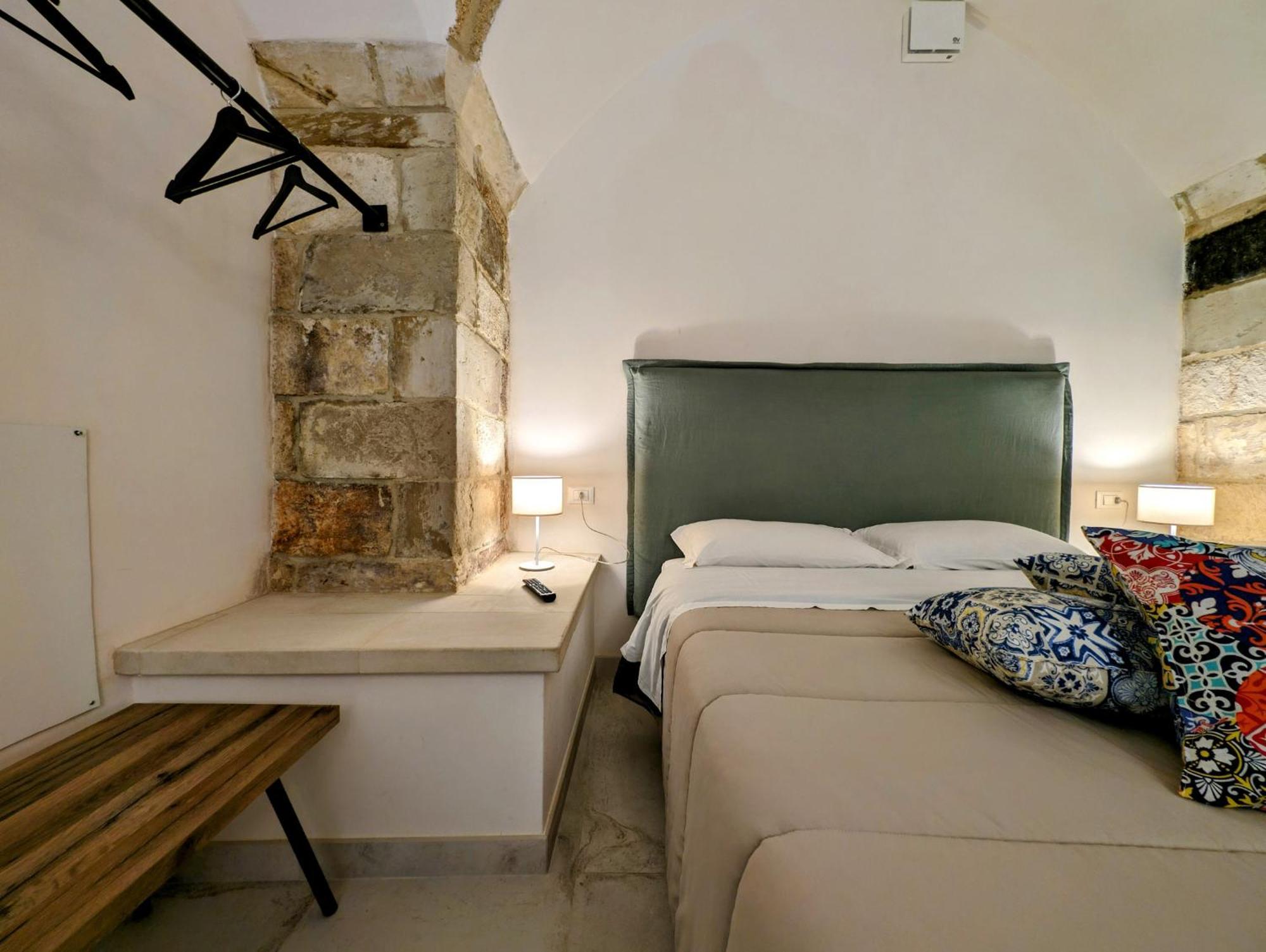 Oikia Vacanze Giuggianello Le Bey Eksteriør billede